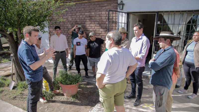 Luego de las tormentas, el gobierno provincial recorrió el paraje Los Coroneles