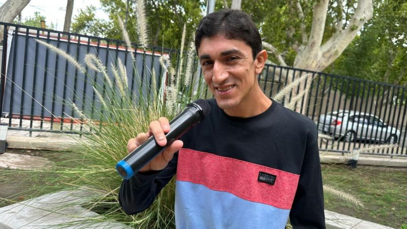 Enzo Carrizo, de la depresión y la parálisis a ser salvado por la radio