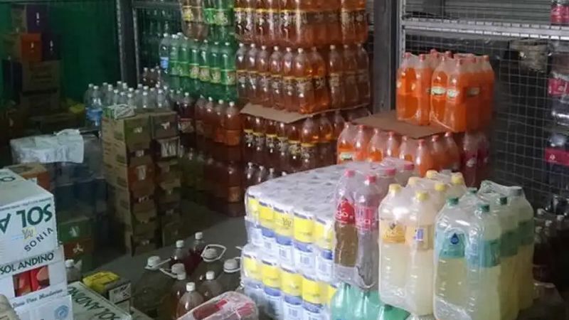 Ladrones sedientos robaron gaseosas de un comercio mayorista