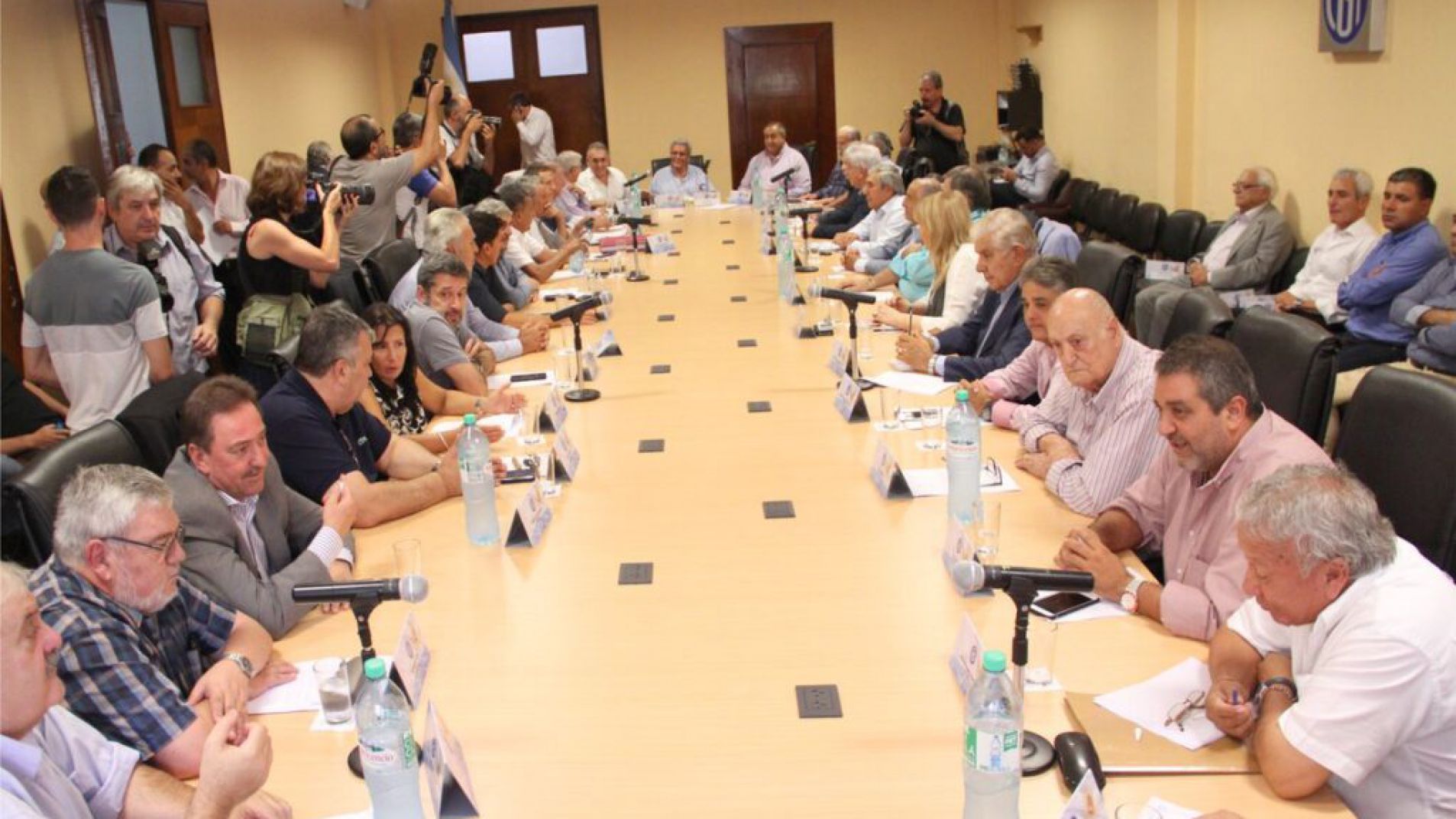 Reforma laboral: La CGT analiza ir a un paro general