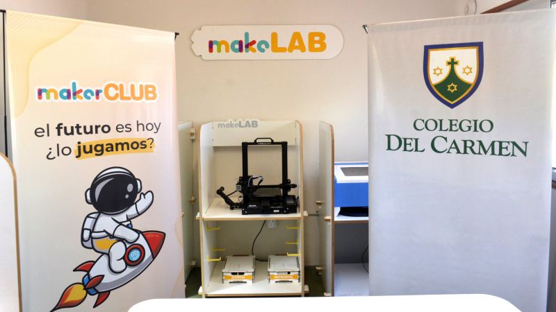 Colegio del Carmen presentó su nuevo laboratorio junto a Nómade MakerClub