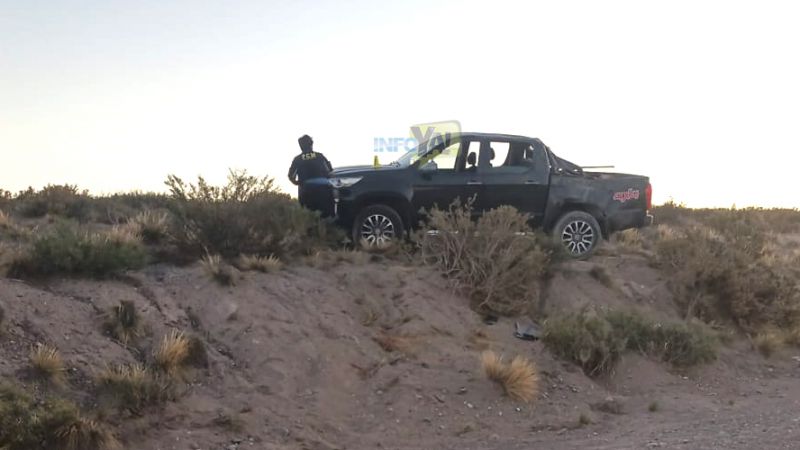 Volcó una camioneta de Chile con cuatro personas en la ruta 144