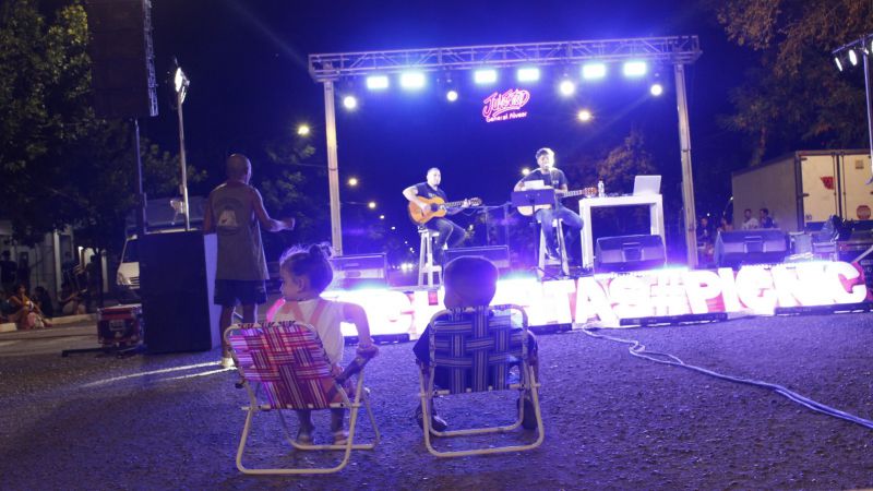 Bowen fue sede de una nueva edición de la Nochecita de Picnic