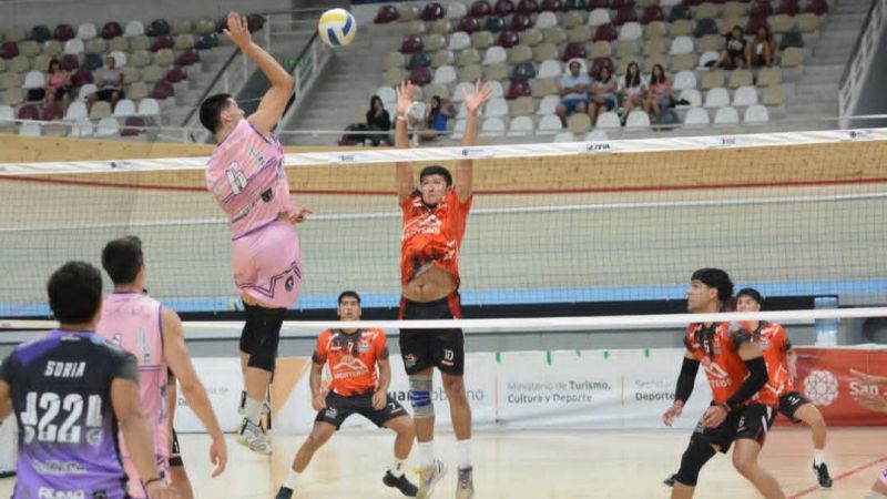 Ganó S.R.Club y pasó a las semifinales de la Liga Federal de Vóley