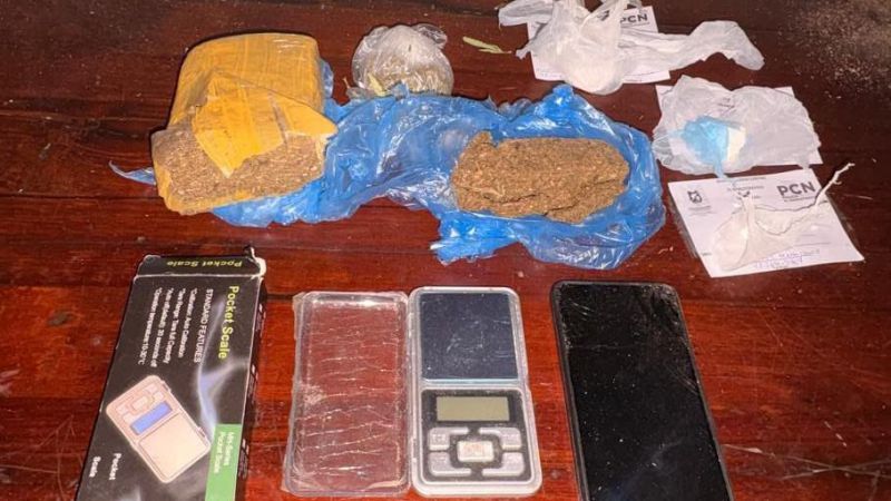 Desbarataron un kiosco de droga que manejaba una mujer con antecedentes