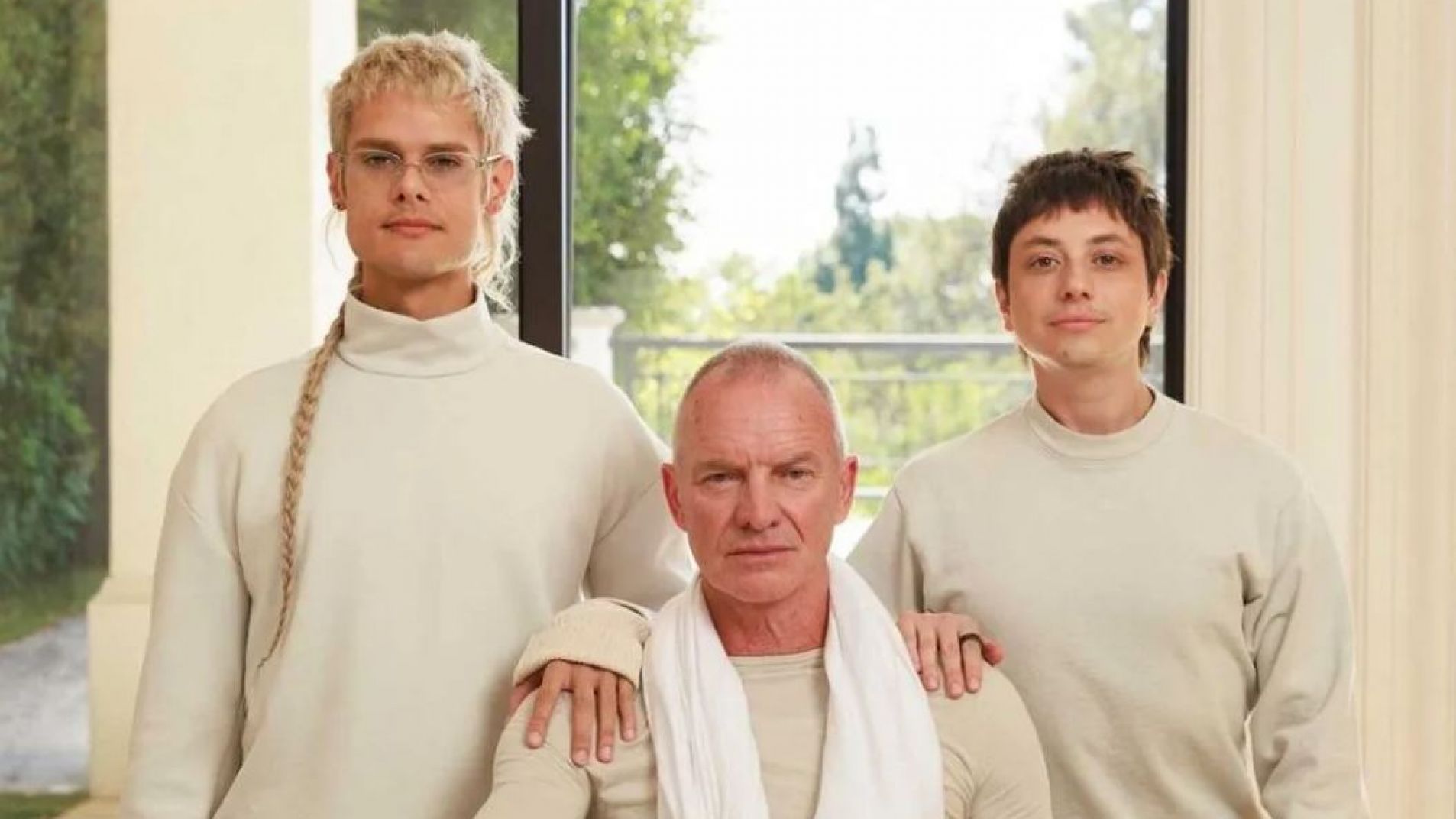 "Hasta Jesús tuvo un mal día"lo nuevo de CA7RIEL & Paco Amoroso junto a Sting