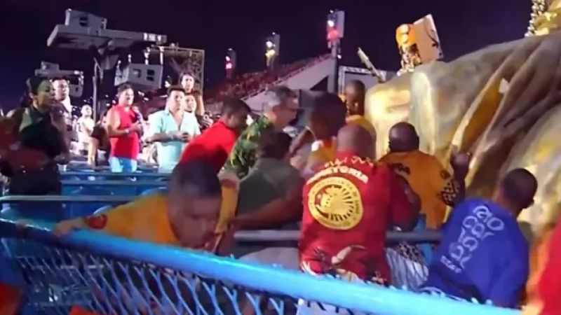 Carnaval de Río: una carroza se descontroló y aplastó a tres personas
