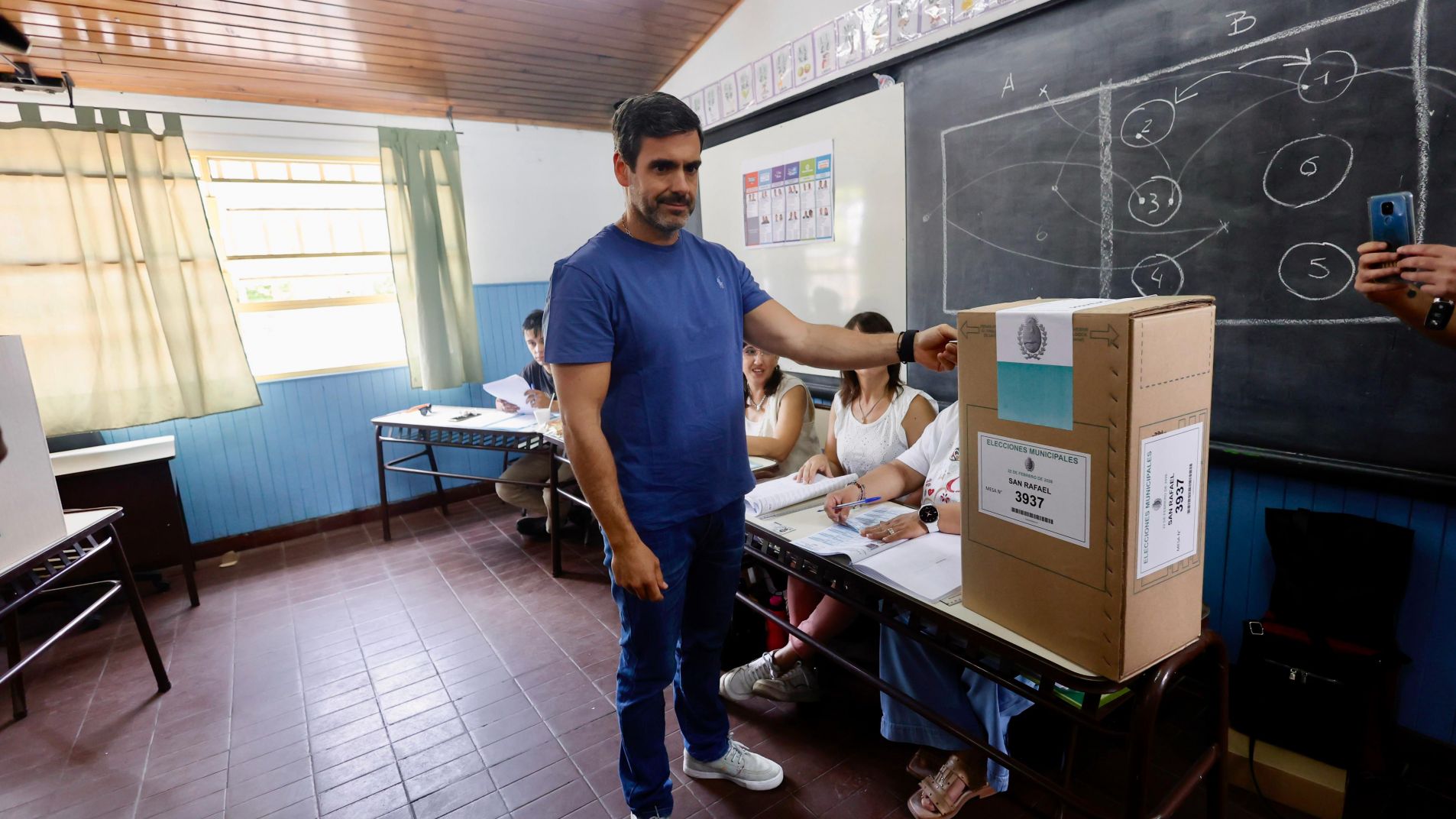 "Hoy es un día histórico para San Rafael", dijo Francisco Perdigués