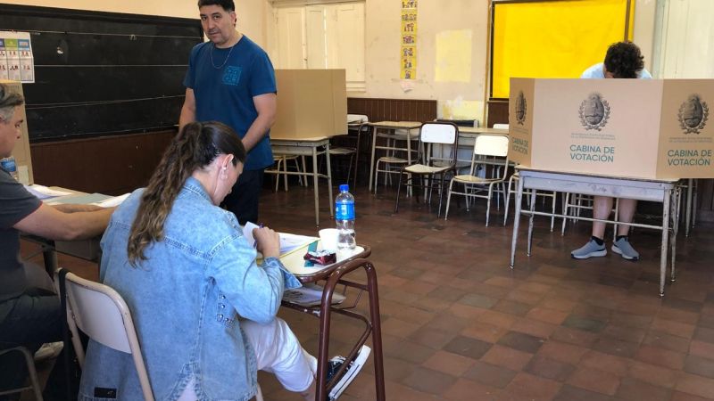 Elecciones: la participación es baja y apenas superaría el 40%