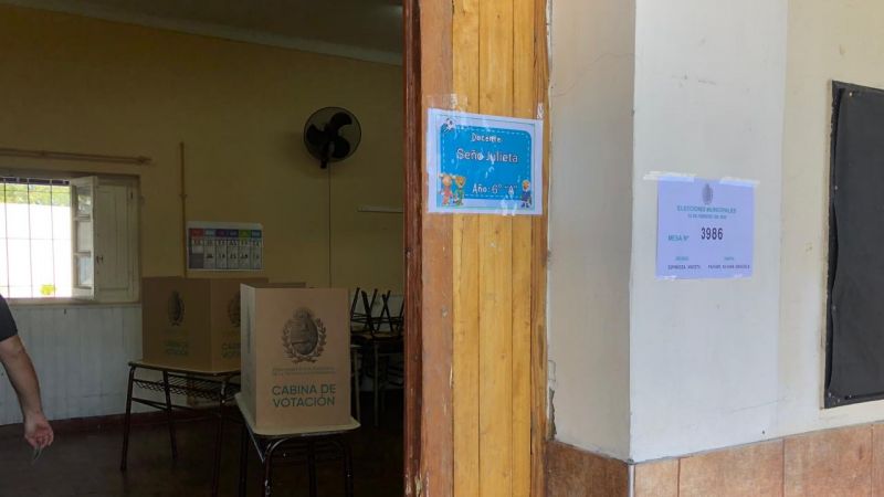 Resultados de una de las primeras mesas escrutadas