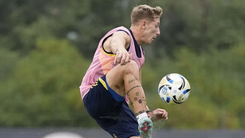 Por el desgarro de Barinaga convocaron a Dylan Gorosito