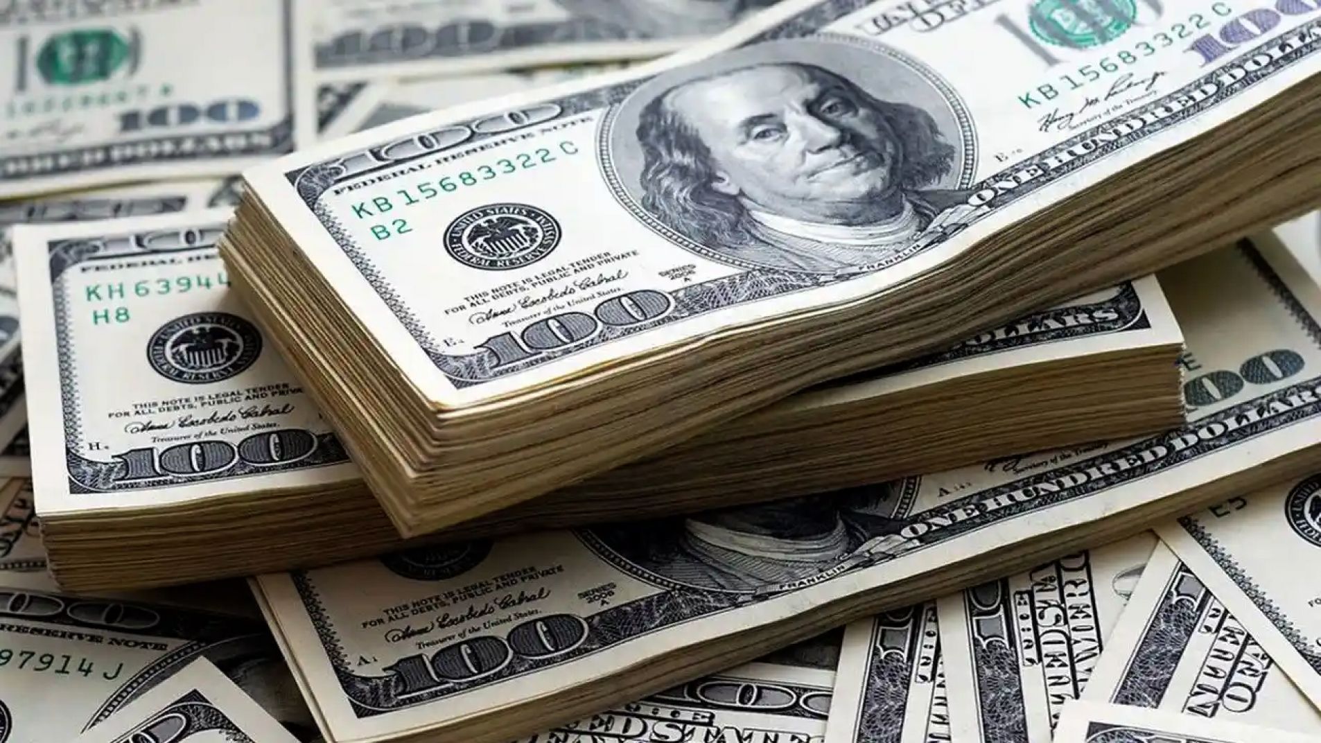 Sin cepo los argentinos compraron más de u$s36.000 millones en un año