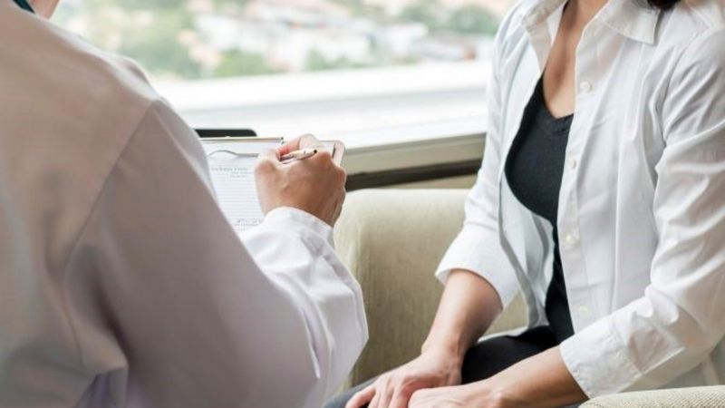 Por qué el deseo sexual disminuye en la menopausia: cómo recuperarlo