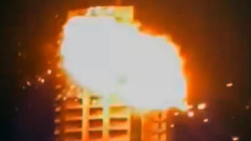 Video: un dron iraní impactó contra un edificio residencial en Bahréin