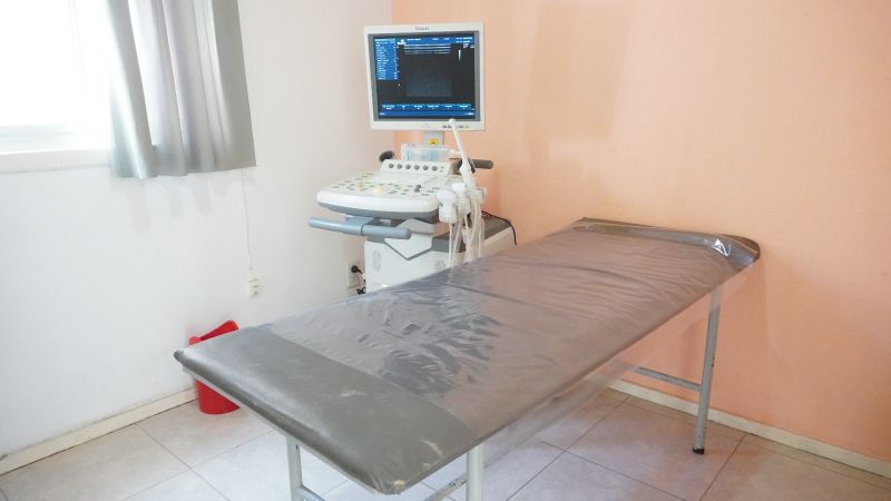 Presentaron el funcionamiento del ecógrafo en el Barrio San Carlos