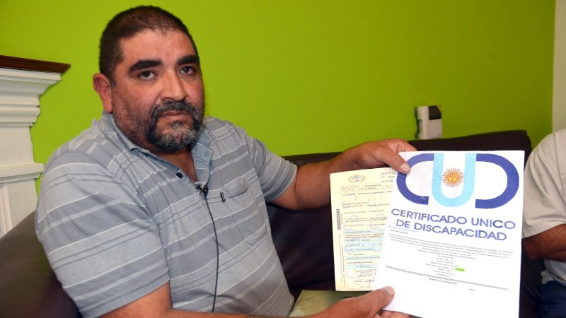 Su hijo discapacitado se quedó sin cobertura médica por la burocracia