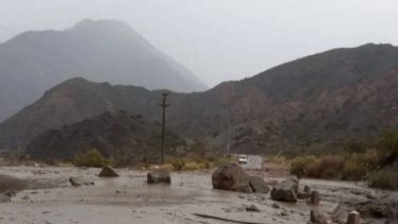 El Paso a Chile cortado por un alud sobre la ruta 7