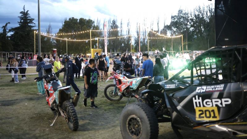 Advierten que distintos eventos están dañando el parque Hipólito Yrigoyen