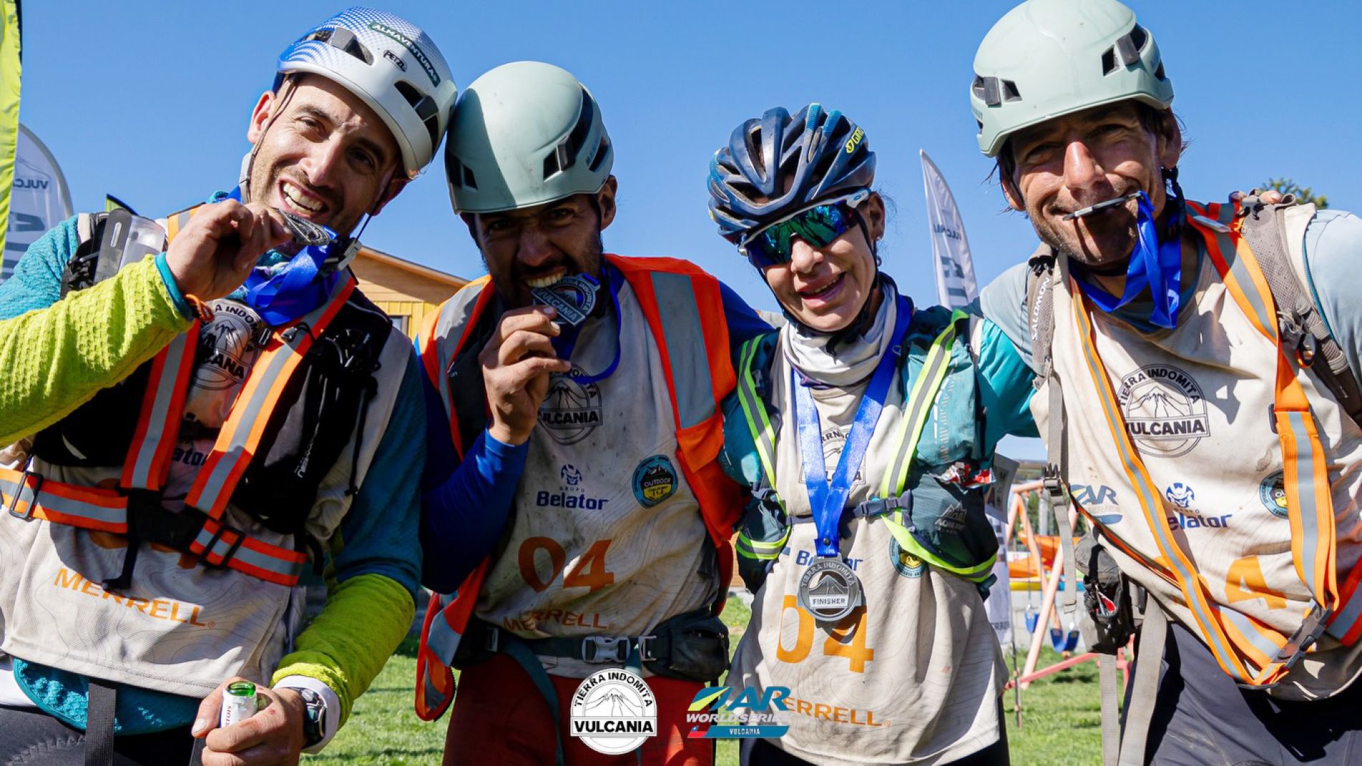 Martín Sabio, Facundo Herrera, Martina Demateo y Facundo Romera forman el equipo ganador.