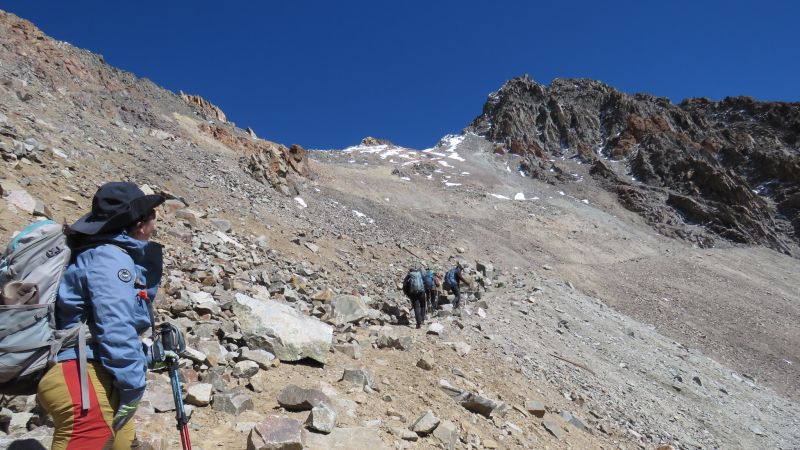 Paleontólogos de San Rafael relevan senderos cordilleranos