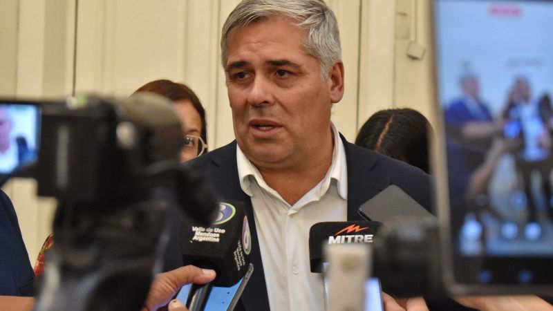 Germán Gómez criticó a Vargas Arizu y lo llamó "ministro de la destrucción"