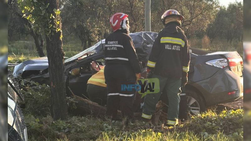Accidente fatal en Villa Atuel: salió de la ruta y chocó contra un árbol