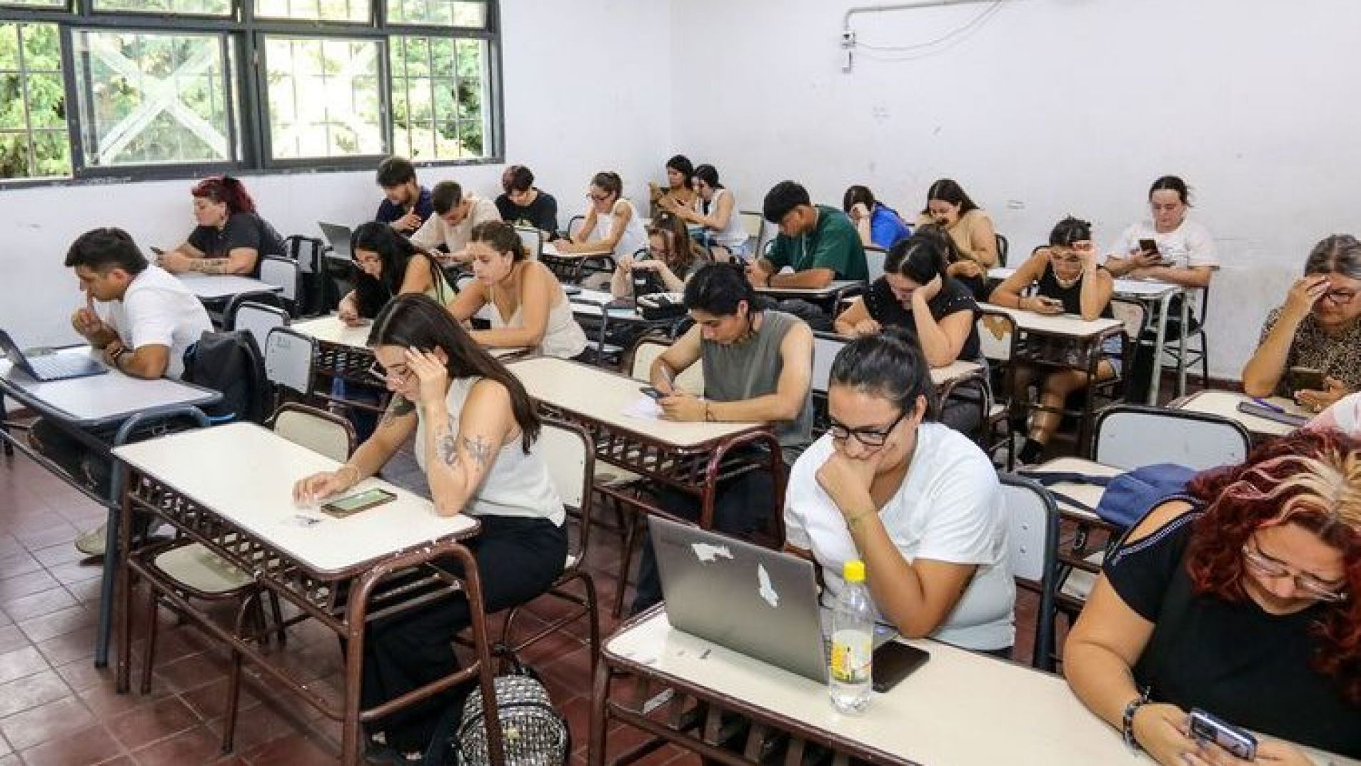 Abrieron la inscripción para el programa de becas prioritarias