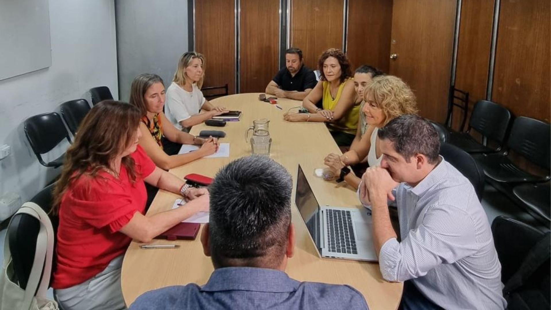 AMPROS está en un tire y afloje con el gobierno en las actuales paritarias.