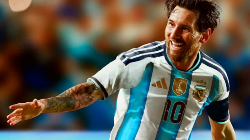 Así será la figurita de Messi en el álbum del Mundial 2026