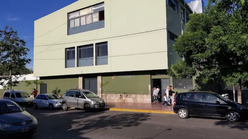 Murió un alumno de 15 años luego de descompensarse en educación física