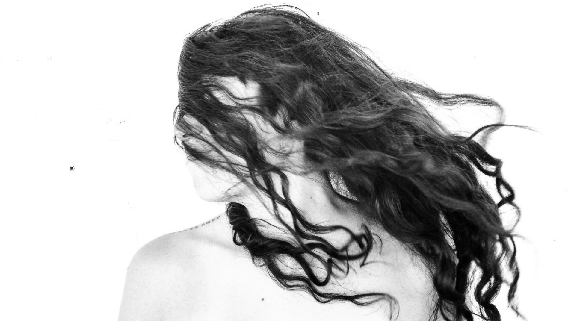 Mudra: "Música para cerrar los ojos"