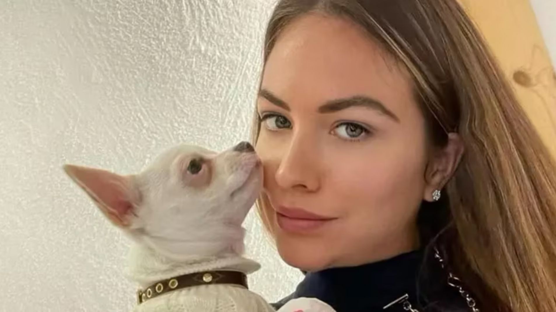 Profanaron la tumba de una modelo asesinada y robaron su cabeza