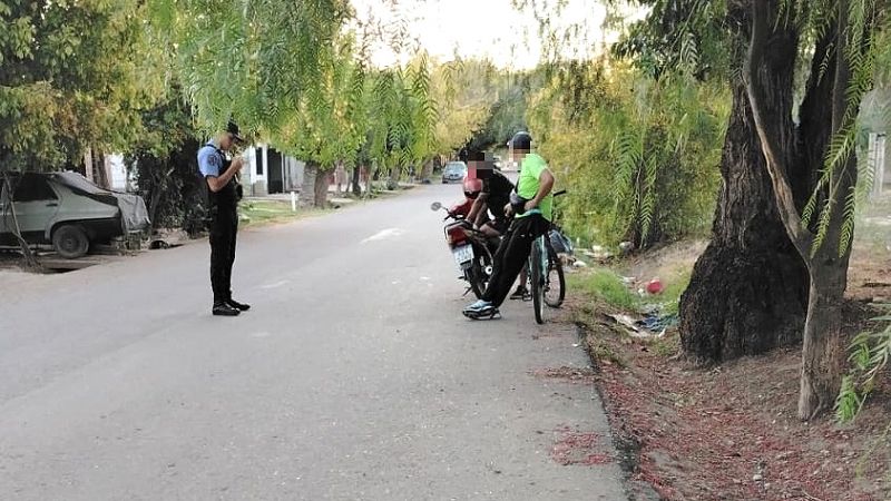 En Cuadro Nacional retuvieron motos y aprehendieron a una persona