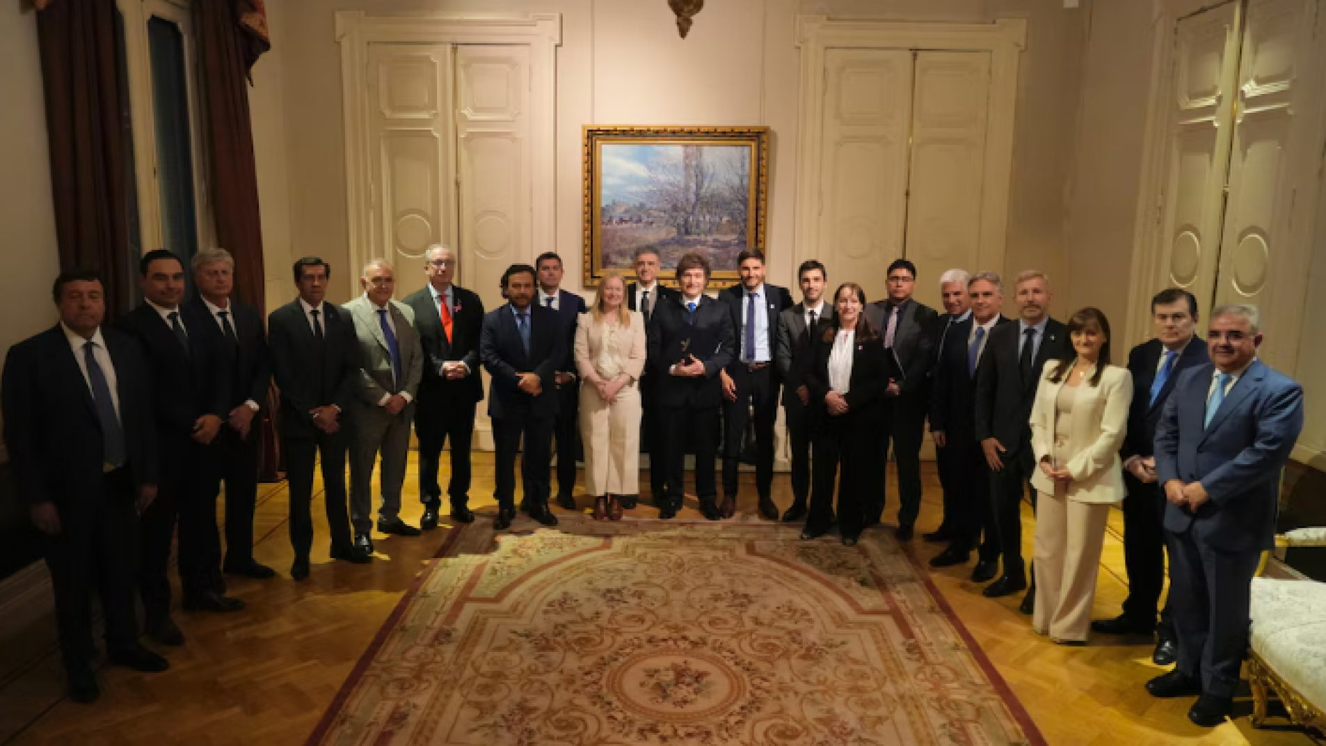 Milei habilitó y confirmó un adelanto millonario a los gobernadores