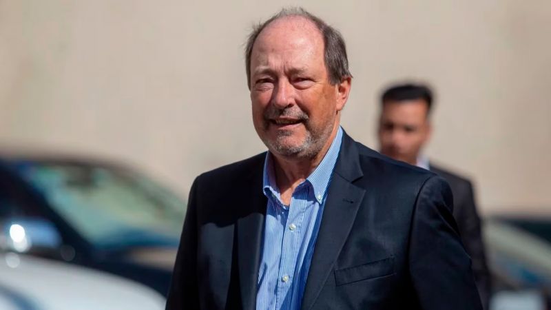 En unidad Sánz acompañó a Cornejo