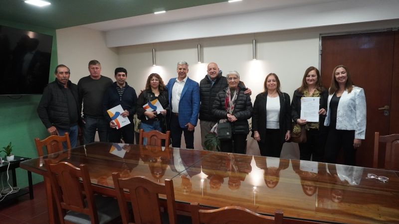 Cinco instituciones locales recuperaron su funcionamiento legal