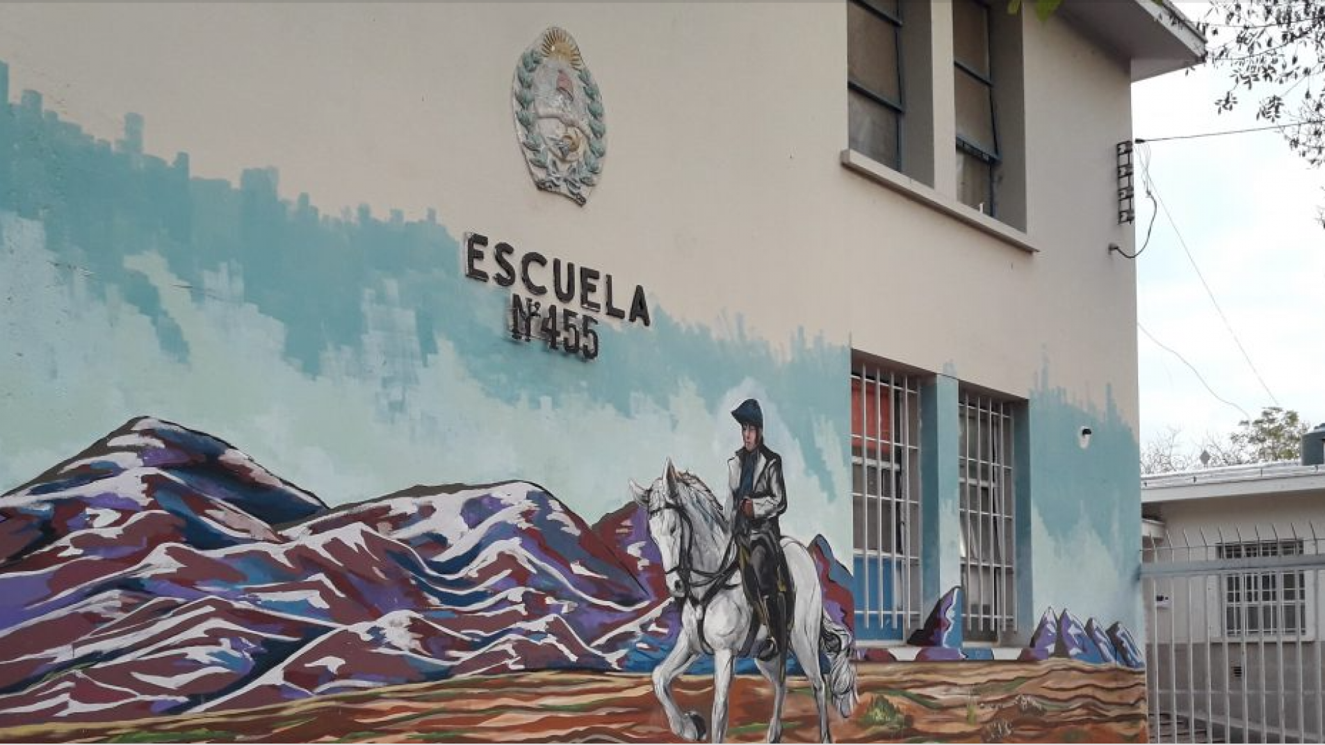 Temor en una escuela primaria por la aparición de un cuchillo de gran tamaño