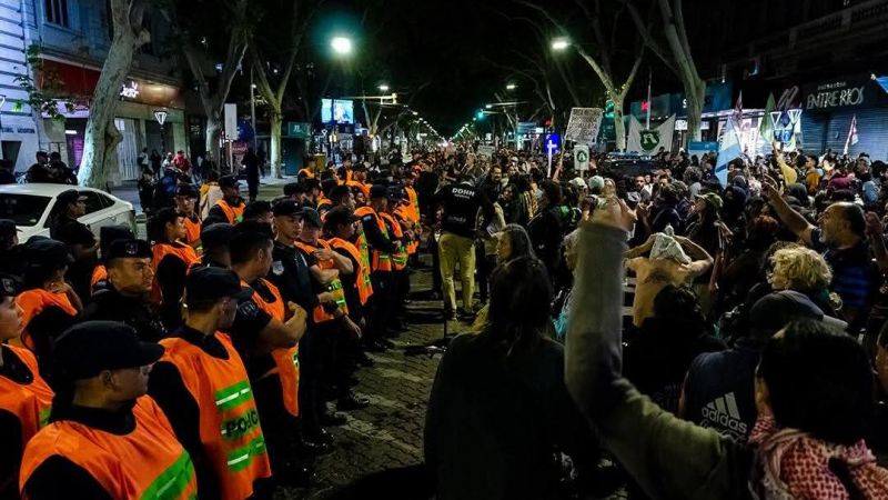 Abogada ambientalista acusó al gobierno de "represión ilegal"