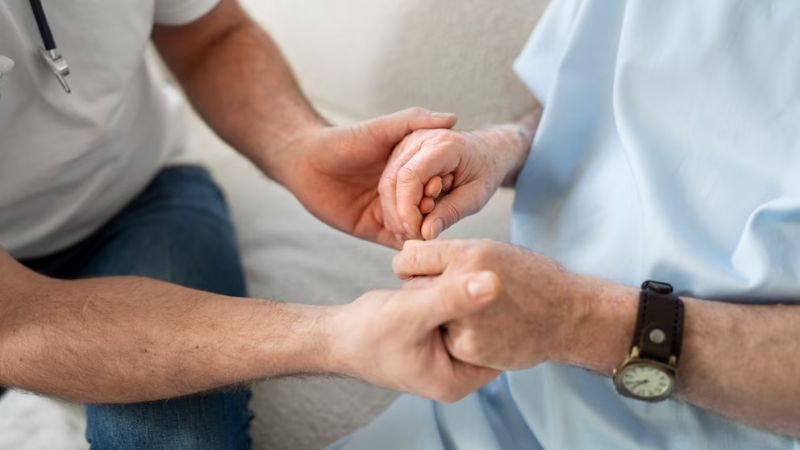 Día Mundial del Parkinson: el desafío de 100 mil argentinos y la clave del abordaje integral