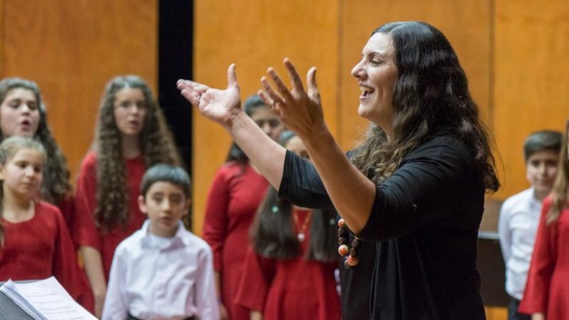 La reconocida directora Ángela Burgoa va a dictar un taller de dirección coral