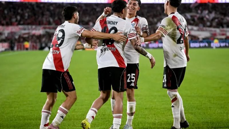 River se recuperó ante Aldosivi: le costó, pero lo terminó ganando