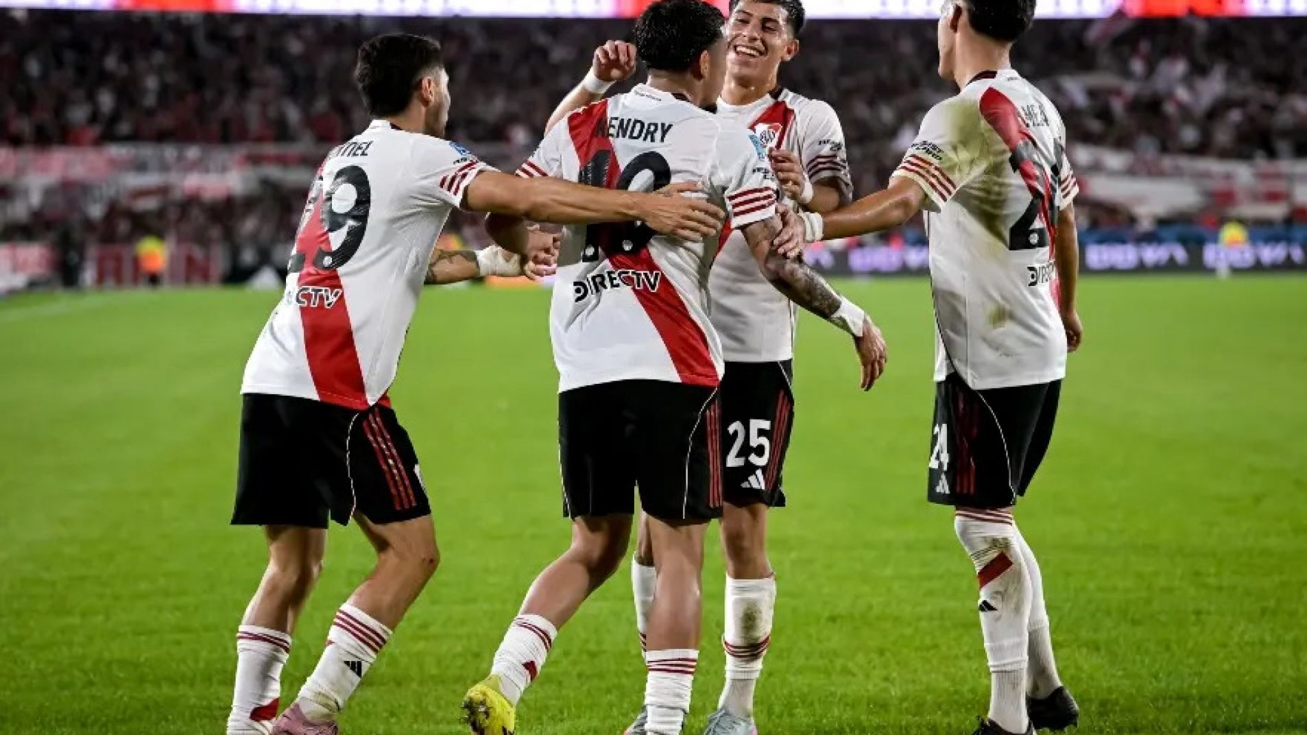 River se recuperó ante Aldosivi: le costó, pero lo terminó ganando