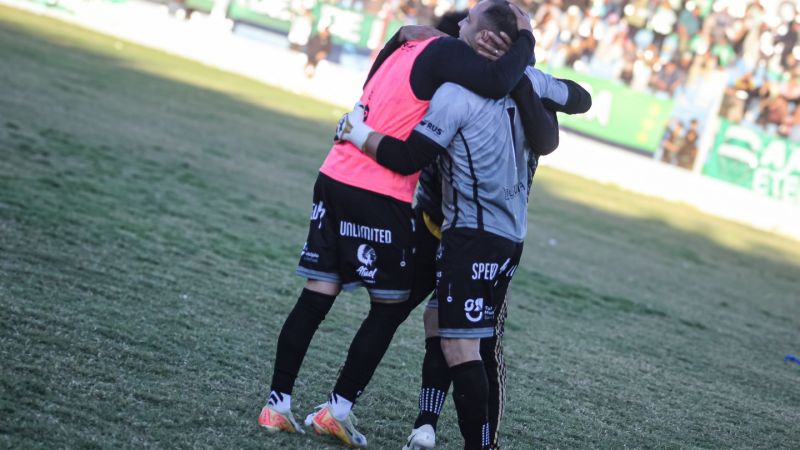 Huracán pasó por penales y jugará la final con Balloffet