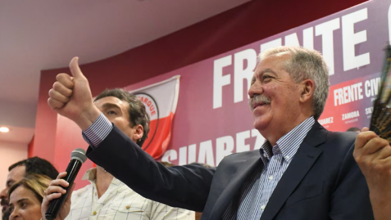 Un gobernador pagará un bono de $600.000 por el día del Trabajador