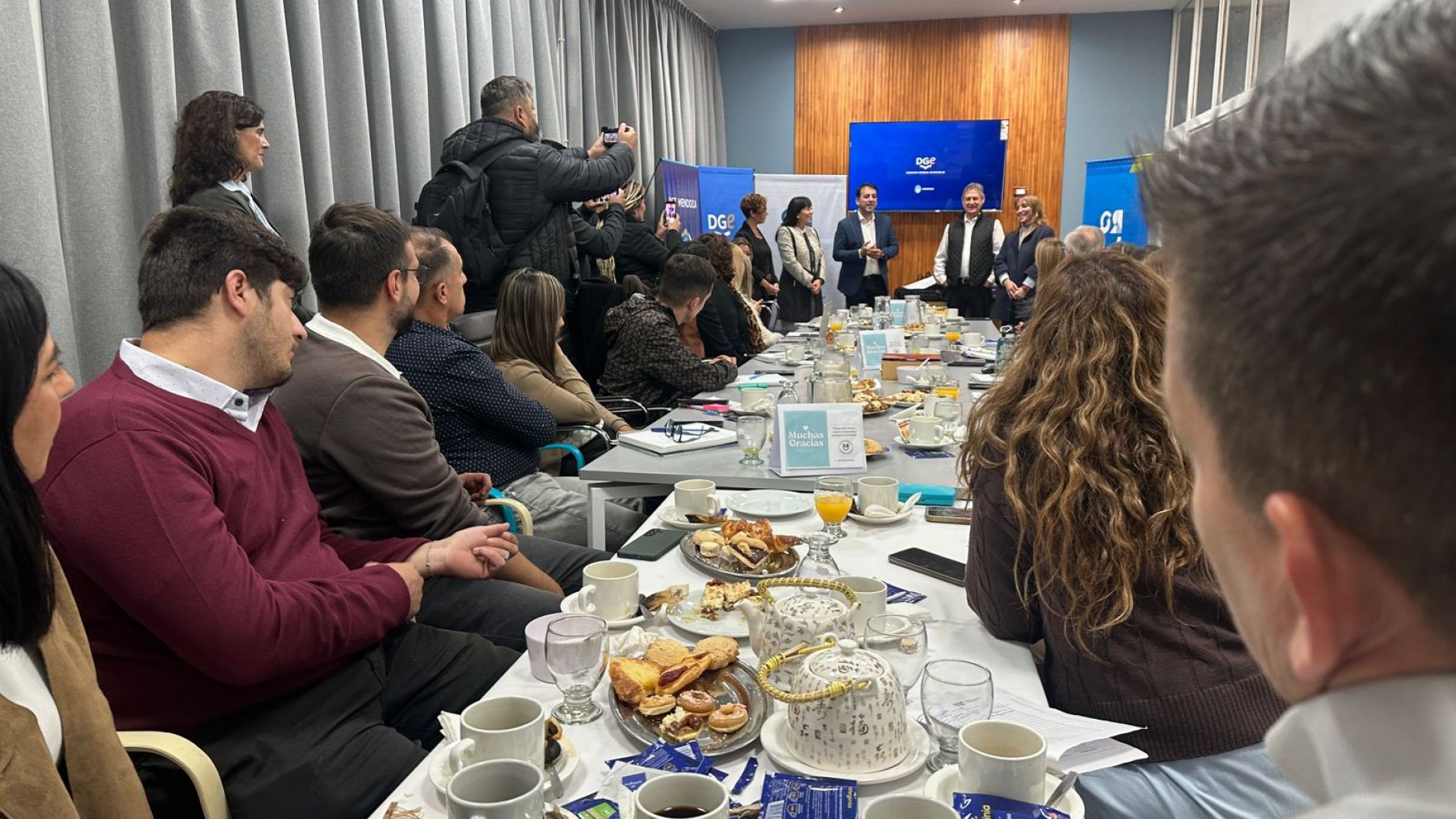 El ministro Tadeo García Zalazar participó de encuentro "Red Educativa"