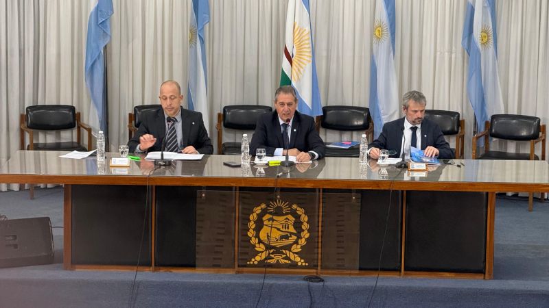 Autonomía: Félix pidió a la Junta Electoral que proclame a los convencionales