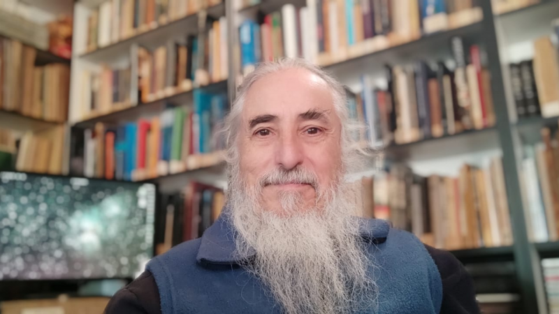 Jaime García comparte literatura y astronomía
