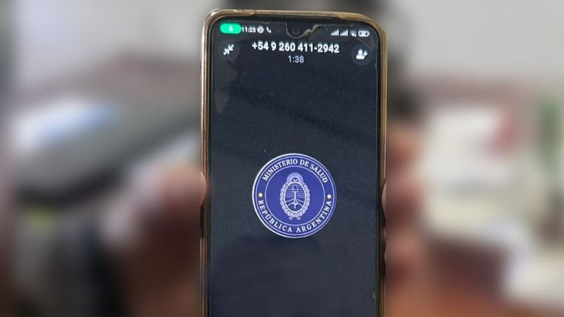 Atención: Así engañan los estafadores con el falso turno de vacunación (audio)