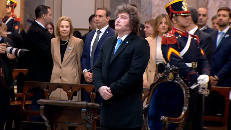 Duro mensaje del arzobispo en el Tedeum: "Basta de arengar la división..."