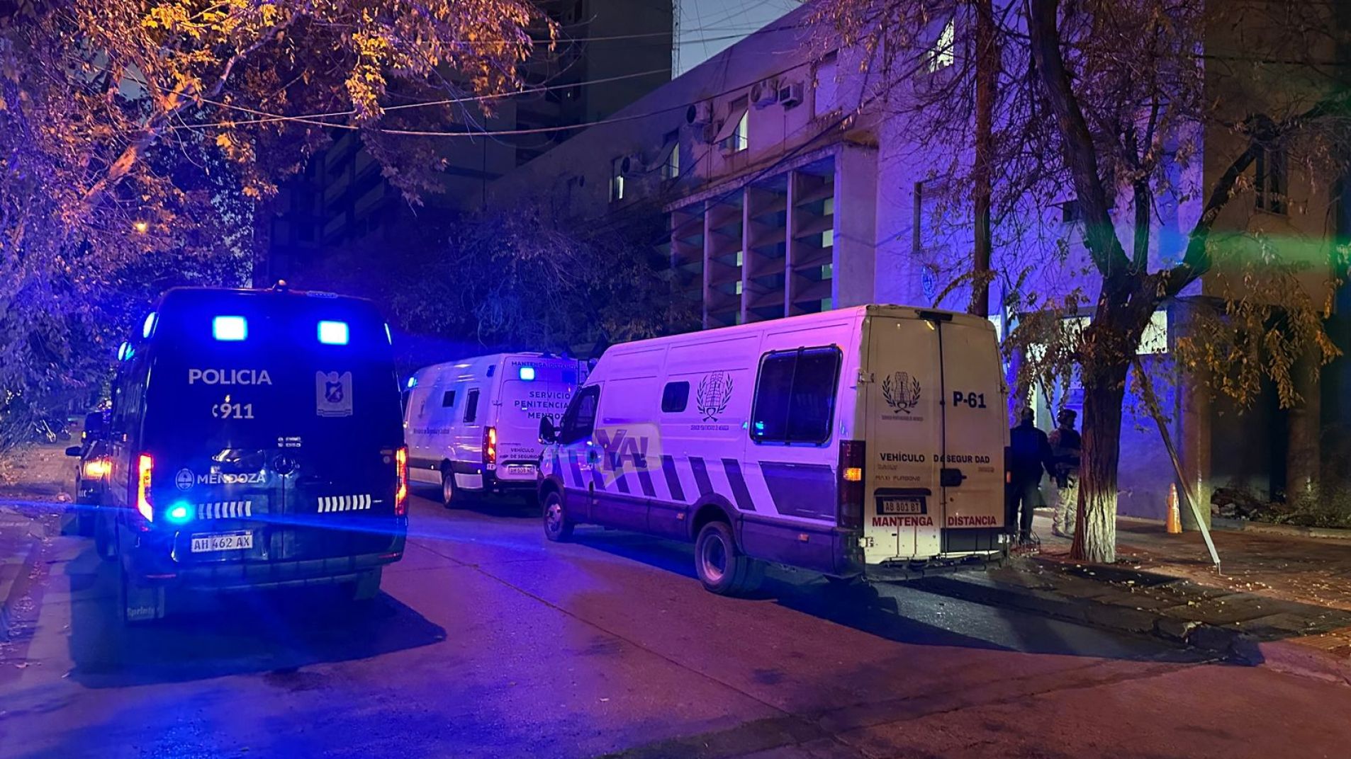 Drogas: Impresionante operativo para trasladar detenidos al Juzgado Federal